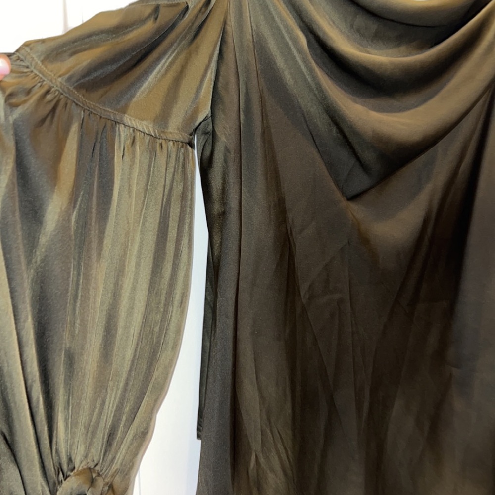 Women’s New York and Co. green silky, cold shoulder blouse